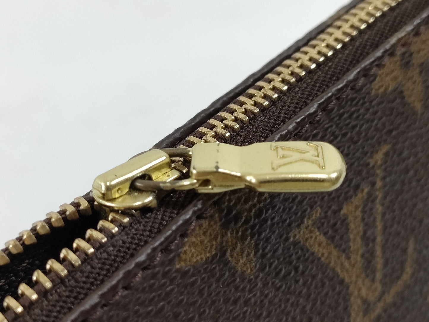LOUIS VUITTON Monogram LV Pochette Pouch
