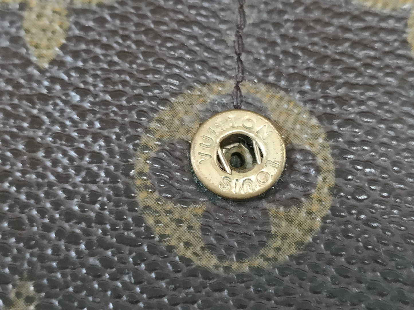 LOUIS VUITTON TH 1003 Monogram LOUIS VUITTON Louis Vuitton Pochette Porte Monnaie Credit Monogram M61725 Long Wallet