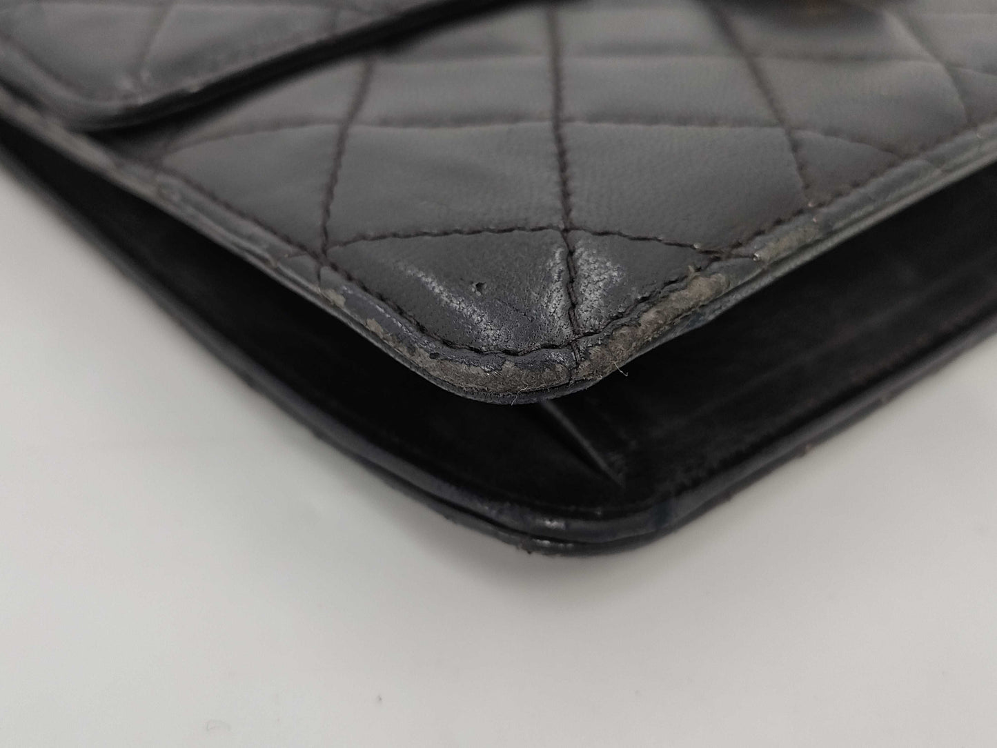 CHANEL Matelasse Lambskin Shoulder Bag