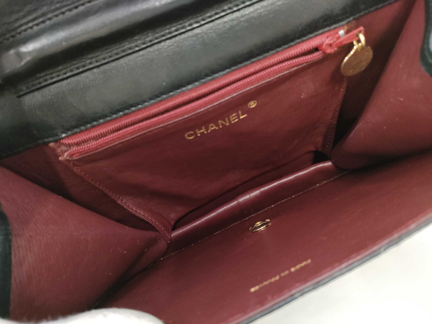 CHANEL Matelasse Lambskin Shoulder Bag