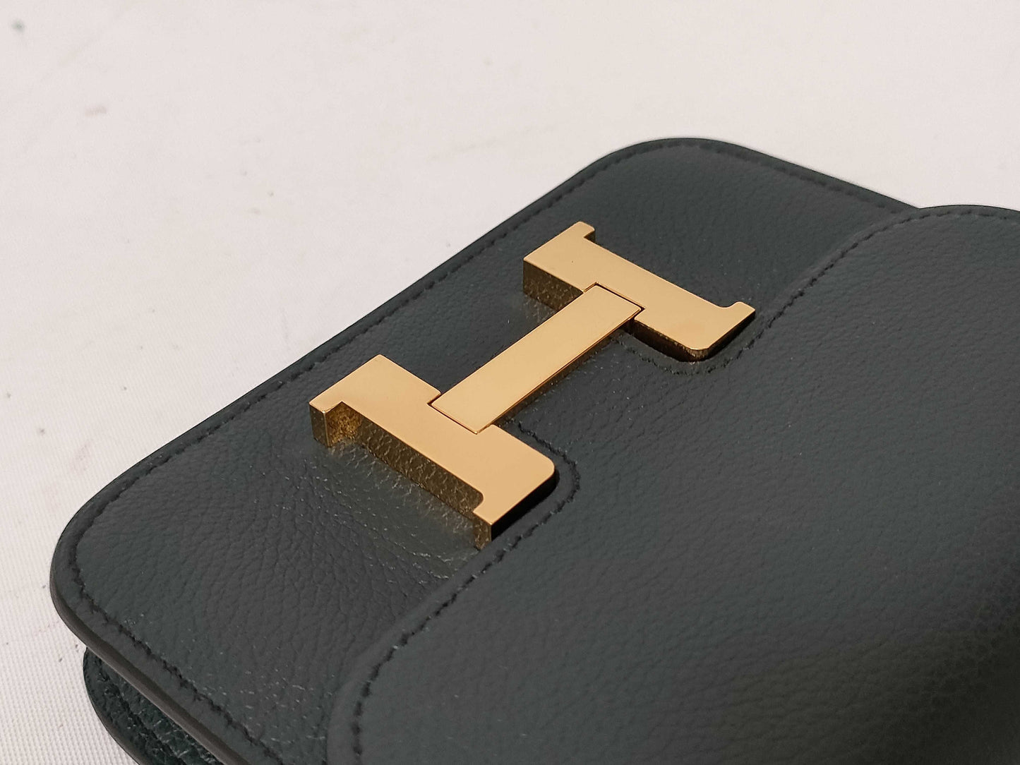 HERMES U Stamp Constance Slim Bicolor Epson Dark Green U Stamp AK 007 08 Wallet