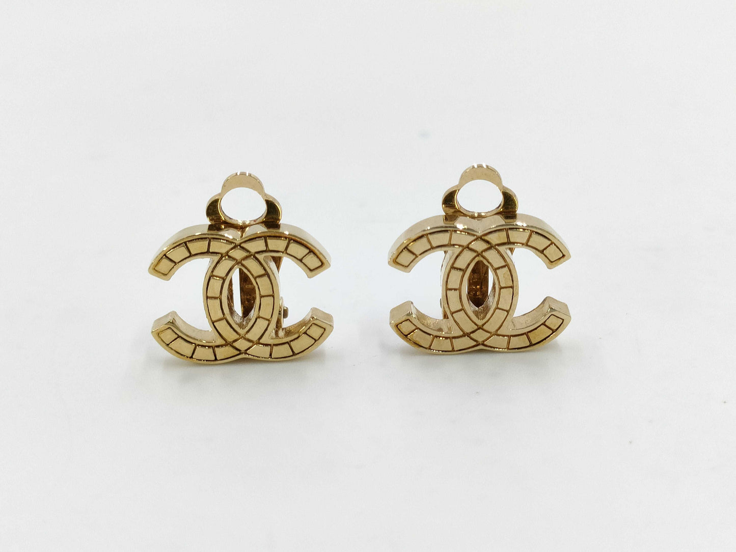 CHANEL Coco Mark 03P Earrings