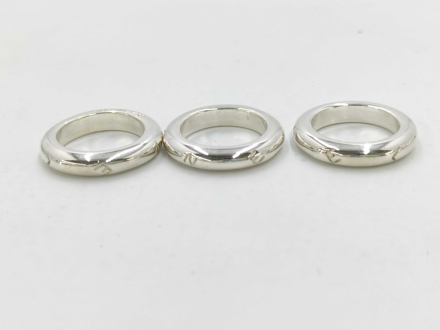 CHANEL Chanel logo triple ring