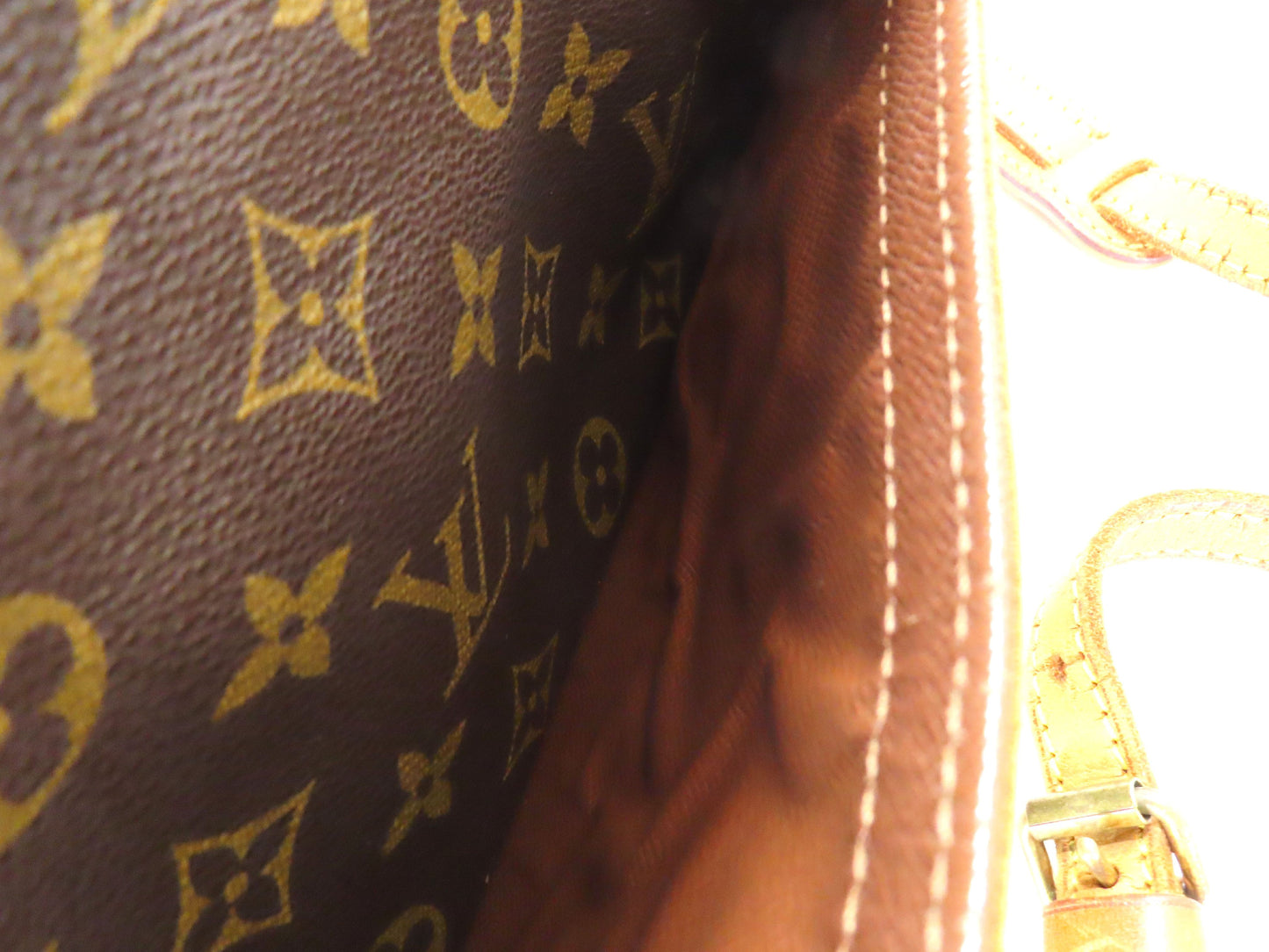 LOUIS VUITTON Monogram Trocadero 27 M51274 MB0044 Shoulder Bag