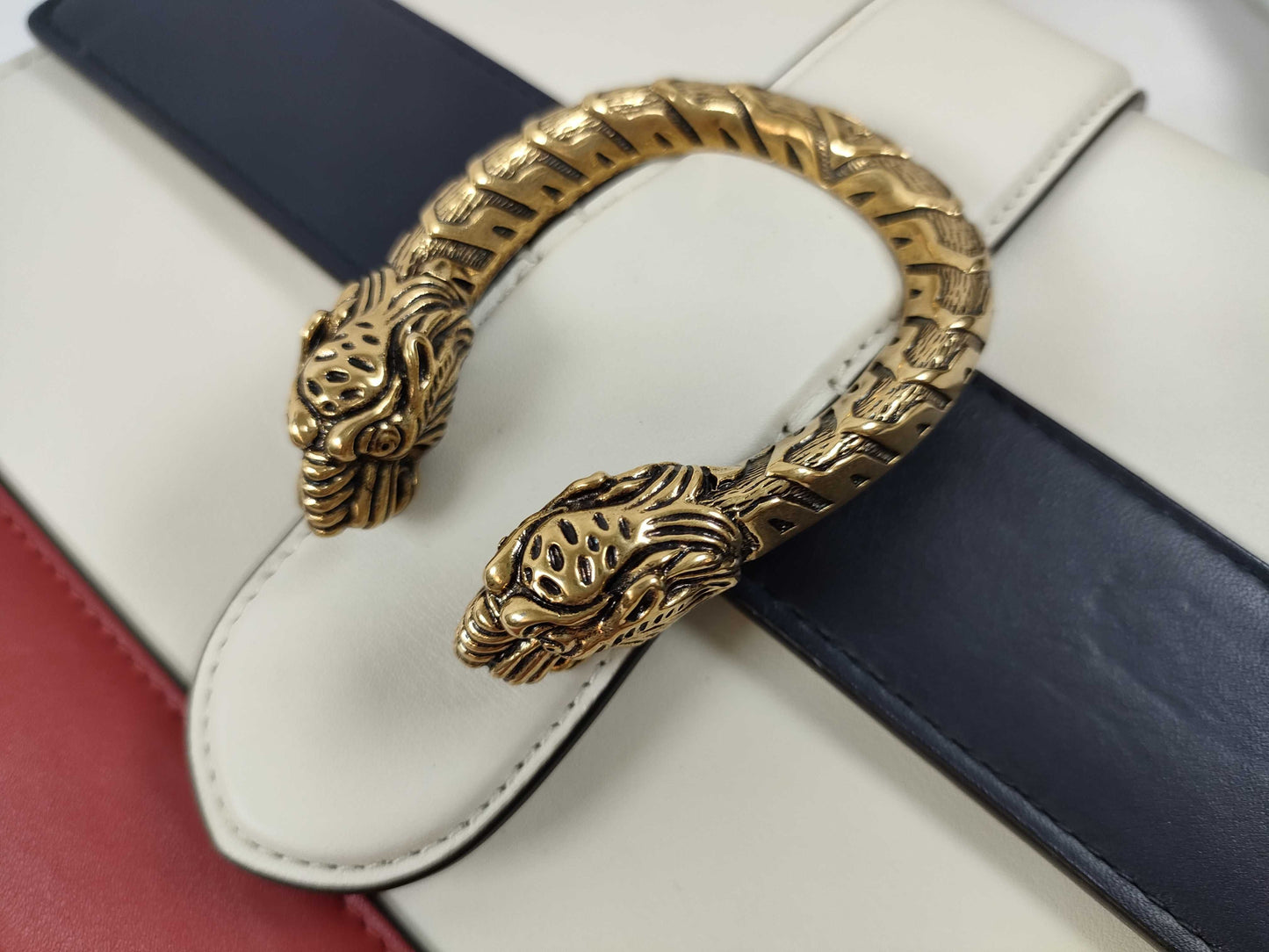 GUCCI Gucci Dionysus Shoulder Bag Handbag