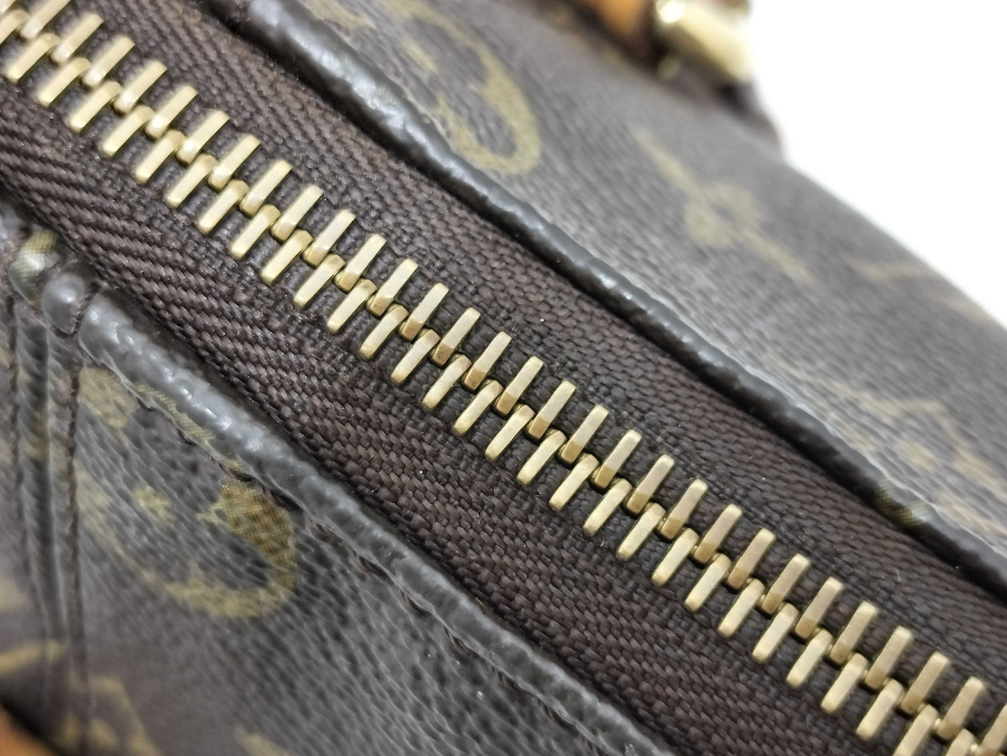 LOUIS VUITTON MB 2089 Monogram Louis Vuitton Handbag Tote Bag