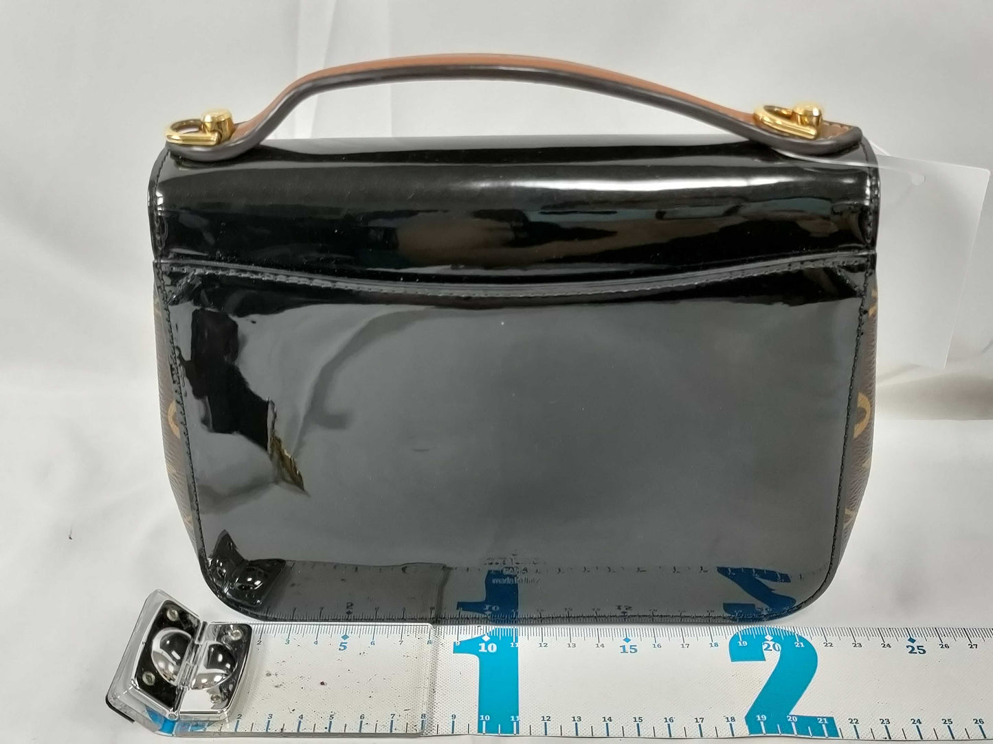 LOUIS VUITTON PL 2158 RFID Verified Monogram Louis Vuitton Message Shoulder Bag Handbag