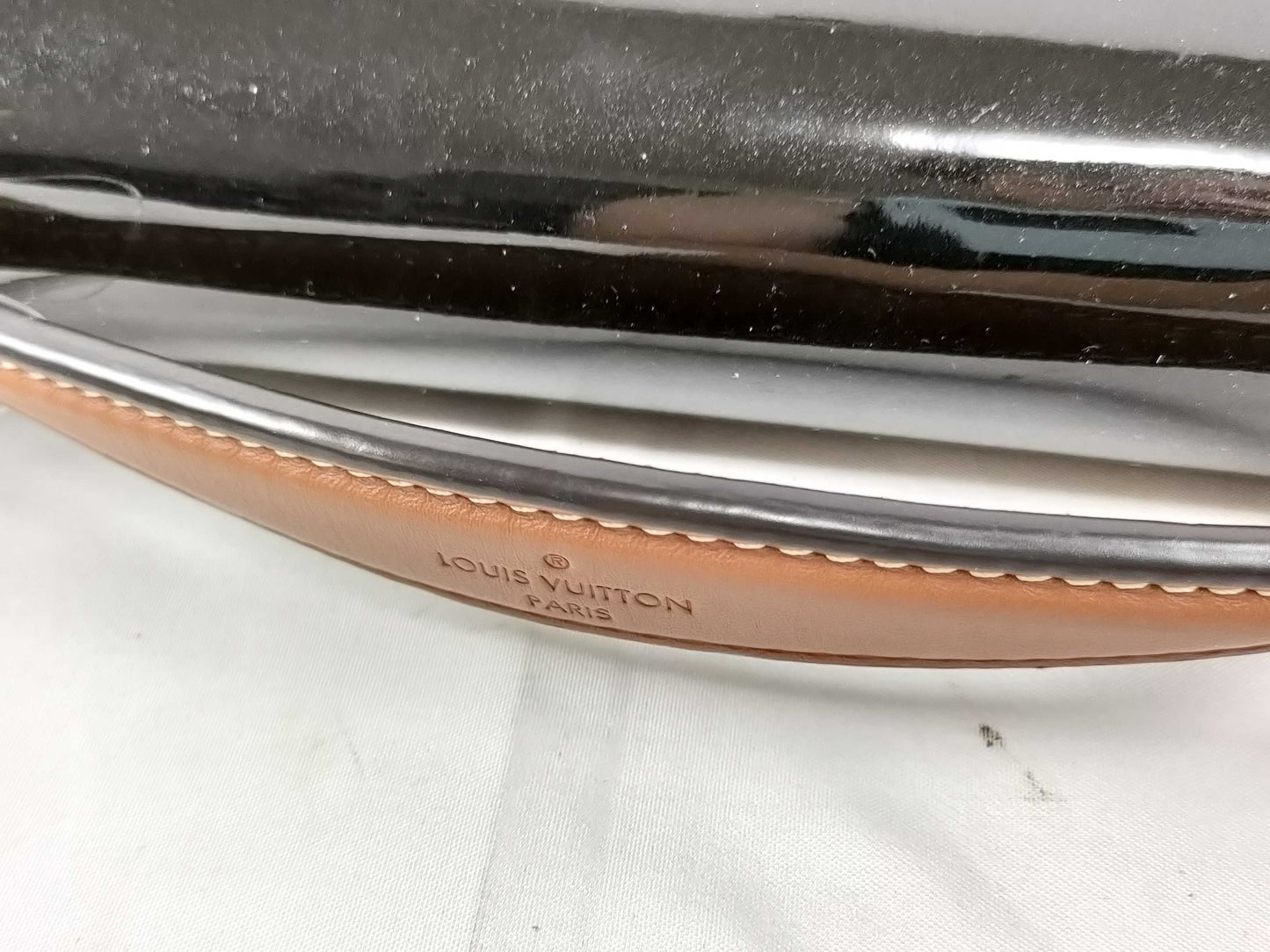LOUIS VUITTON PL 2158 RFID Verified Monogram Louis Vuitton Message Shoulder Bag Handbag