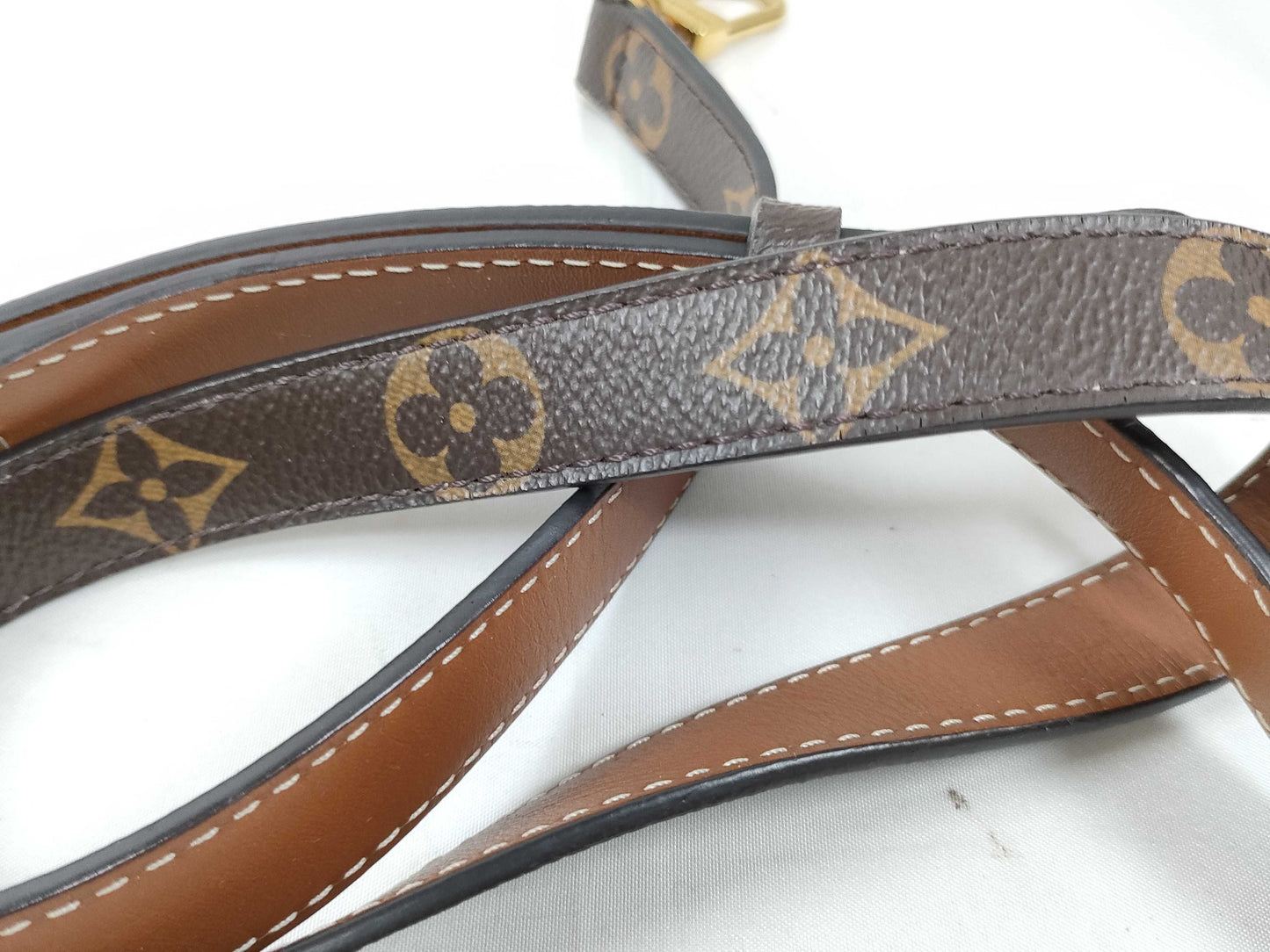 LOUIS VUITTON PL 2158 RFID Verified Monogram Louis Vuitton Message Shoulder Bag Handbag