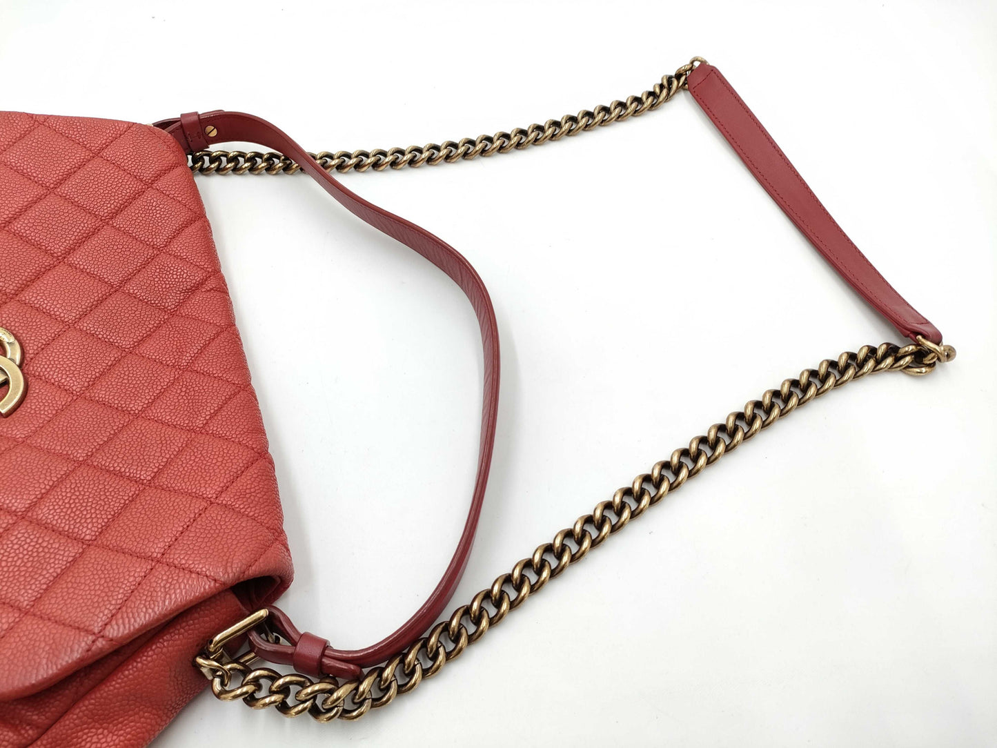 CHANEL shoulder bag