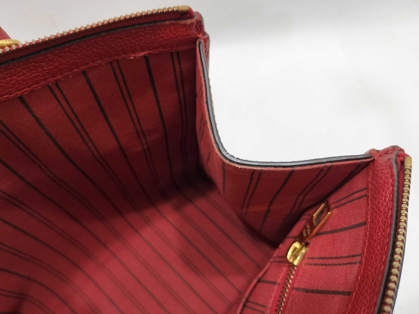 LOUIS VUITTON CA 1196 Monogram Empreinte Louis Vuitton Handbag