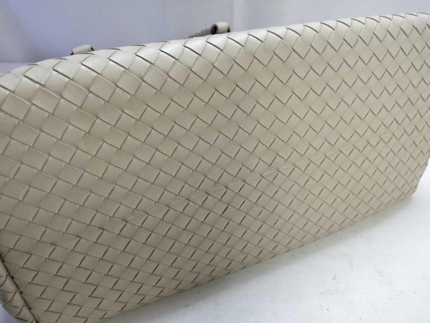 BOTTEGA VENETA Intrecciato Bottega Veneta Handbag