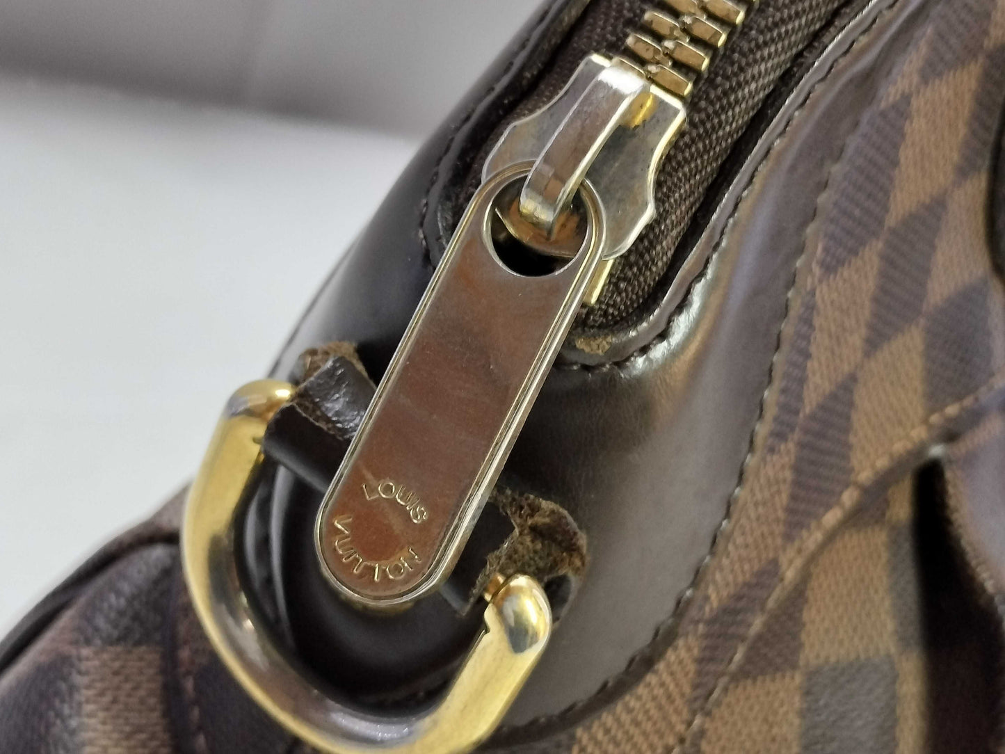 LOUIS VUITTON AR1018 Damier Louis Vuitton Handbag