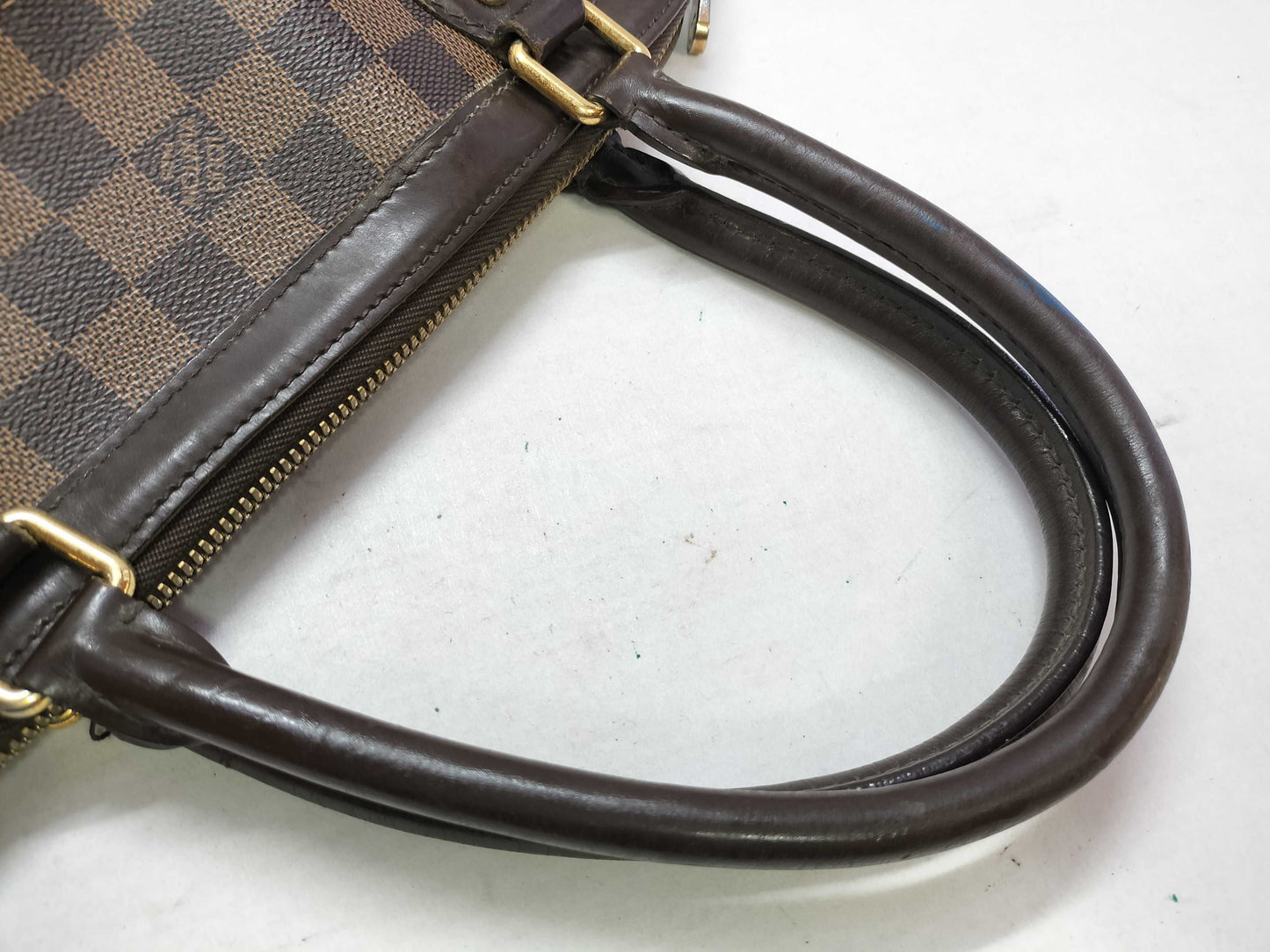 LOUIS VUITTON AR1018 Damier Louis Vuitton Handbag