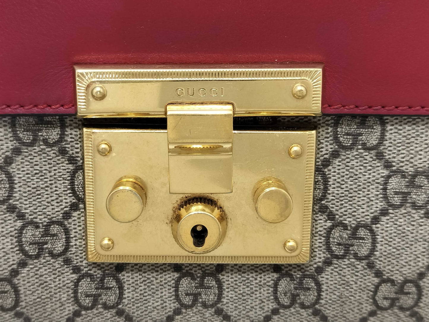GUCCI GG Supreme Gucci Chain Shoulder Bag Shoulder Bag