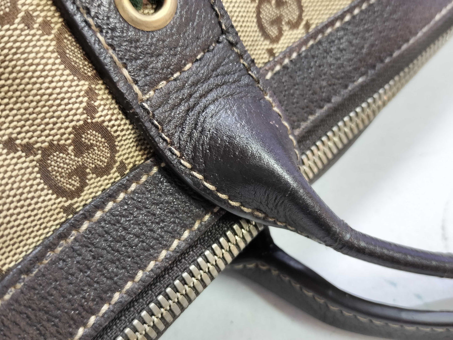 GUCCI GG Canvas Gucci Handbag Tote Bag