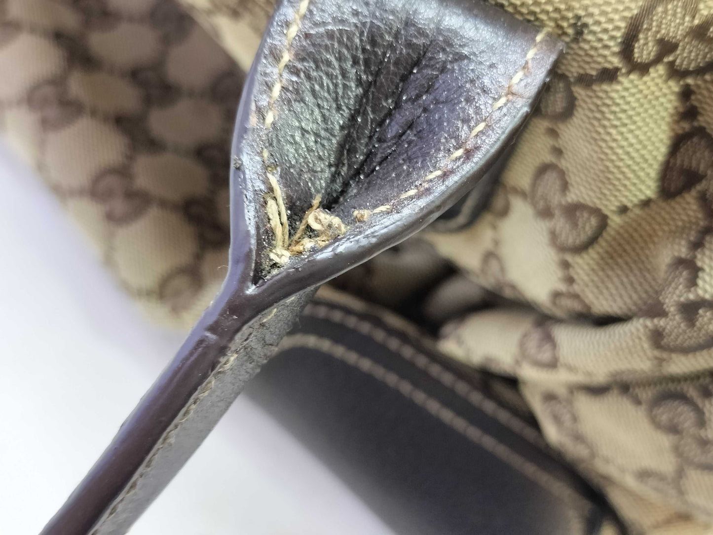 GUCCI GG Canvas Gucci Handbag Tote Bag