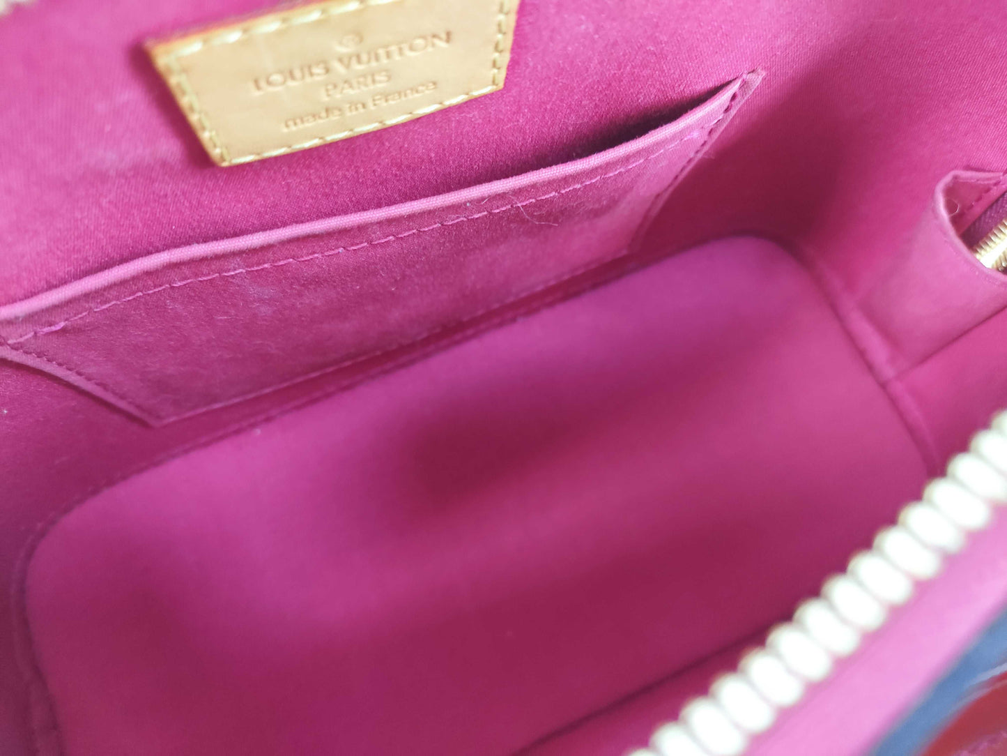 LOUIS VUITTON Vernis Louis Vuitton Alma BB Handbag with Serial Number