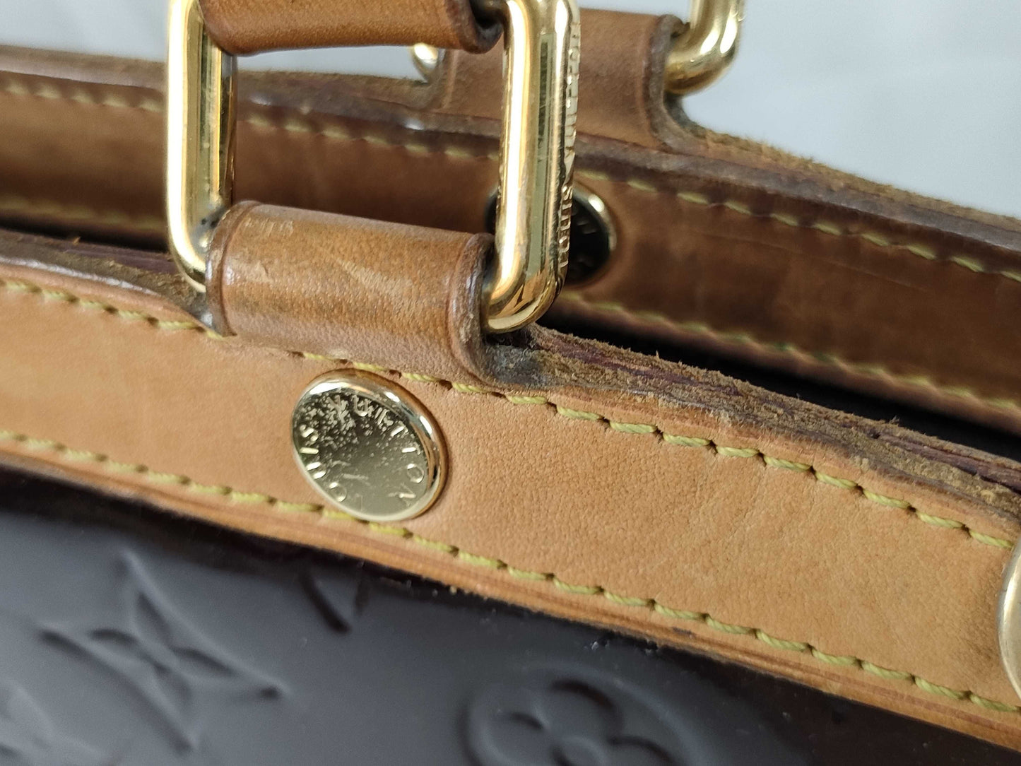 LOUIS VUITTON RFID Unverifiable Serial Number Unverifiable Vernis Louis Vuitton Handbag