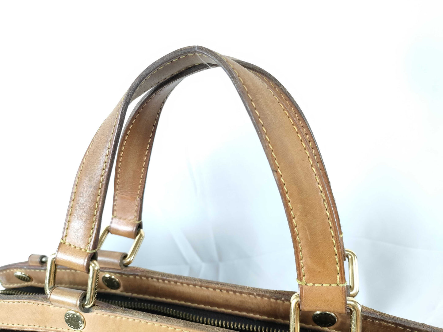 LOUIS VUITTON RFID Unverifiable Serial Number Unverifiable Vernis Louis Vuitton Handbag