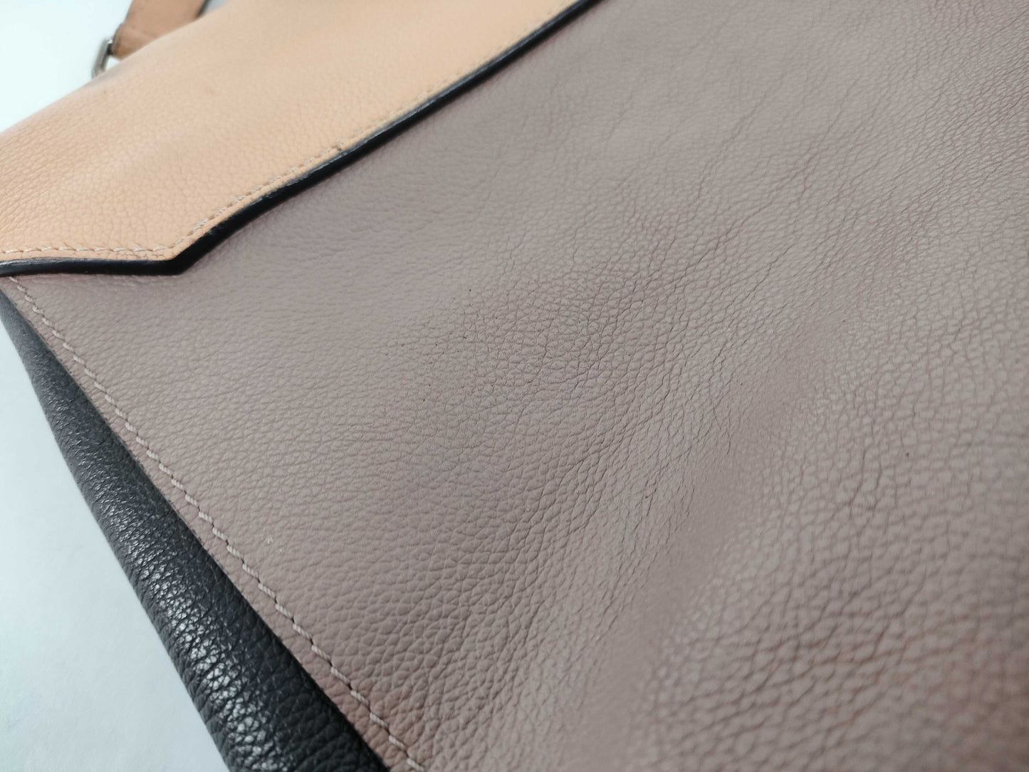 LOUIS VUITTON Unconfirmed Louis Vuitton Shoulder Bag Handbag