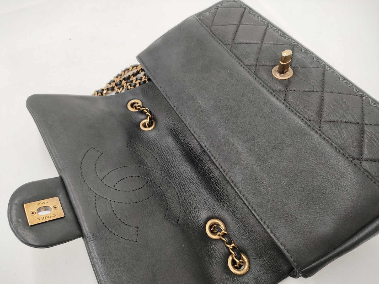CHANEL Matelasse Shoulder Bag