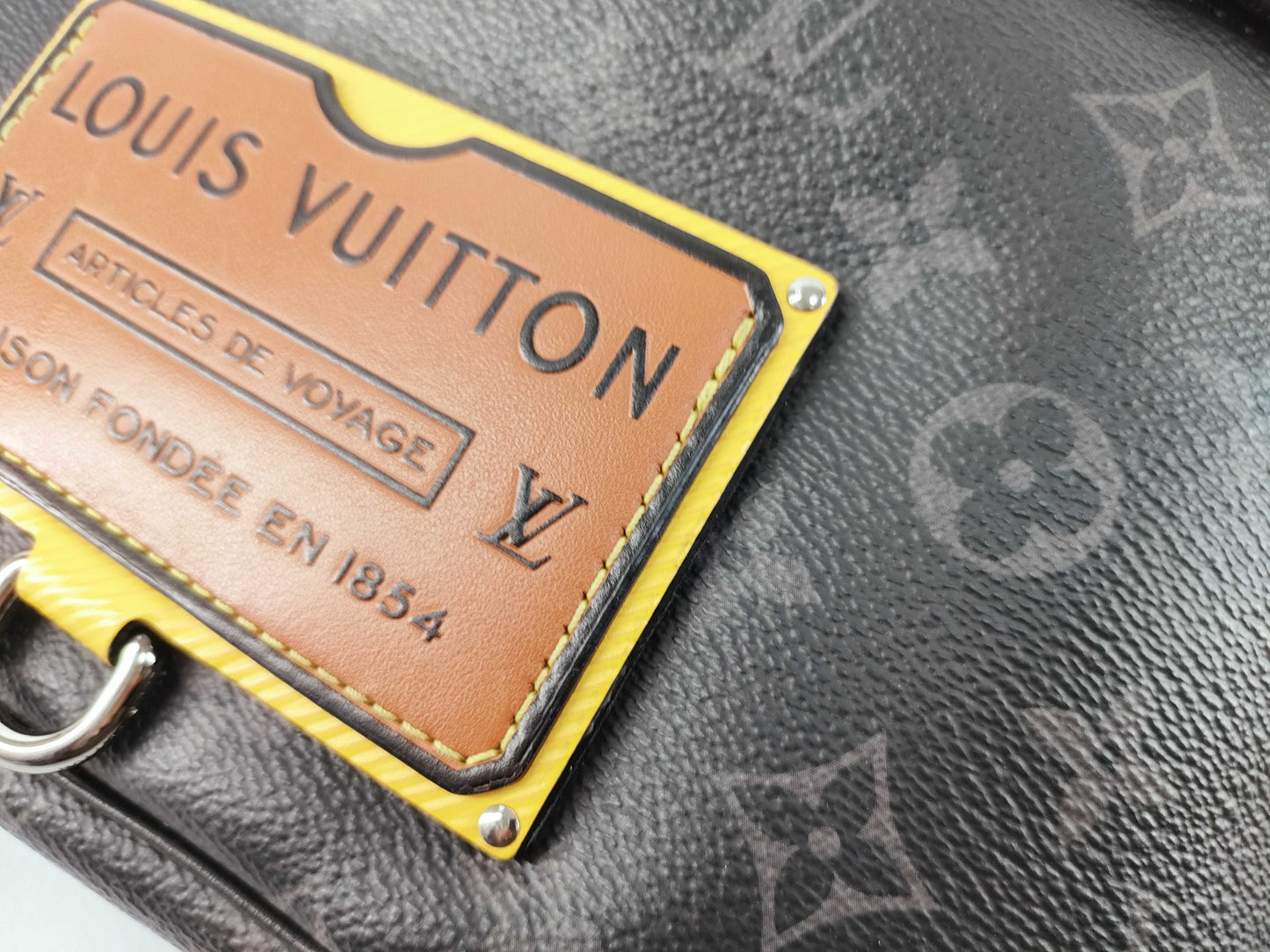 LOUIS VUITTON Monogram Empreinte Louis Vuitton Bum Bag Shoulder Bag with Serial Number