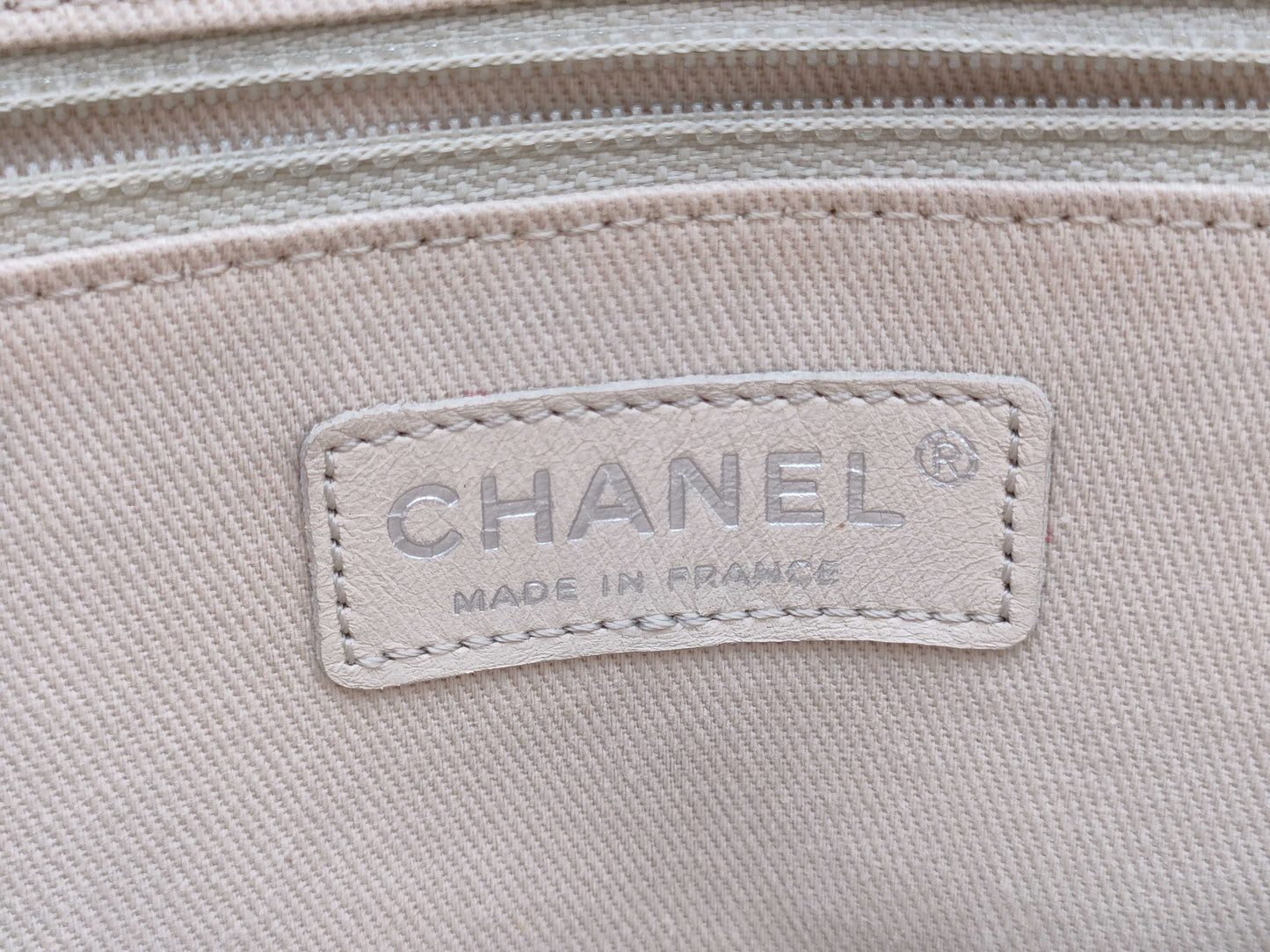 CHANEL Chanel Chain Shoulder Bag
