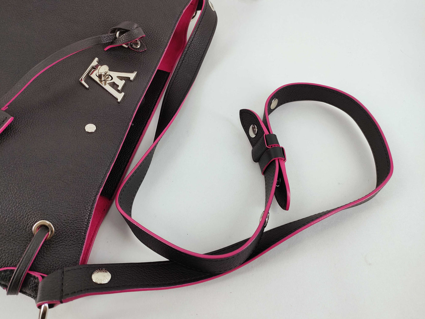 LOUIS VUITTON DU5127 Louis Vuitton Bucket Shoulder Bag Shoulder Bag