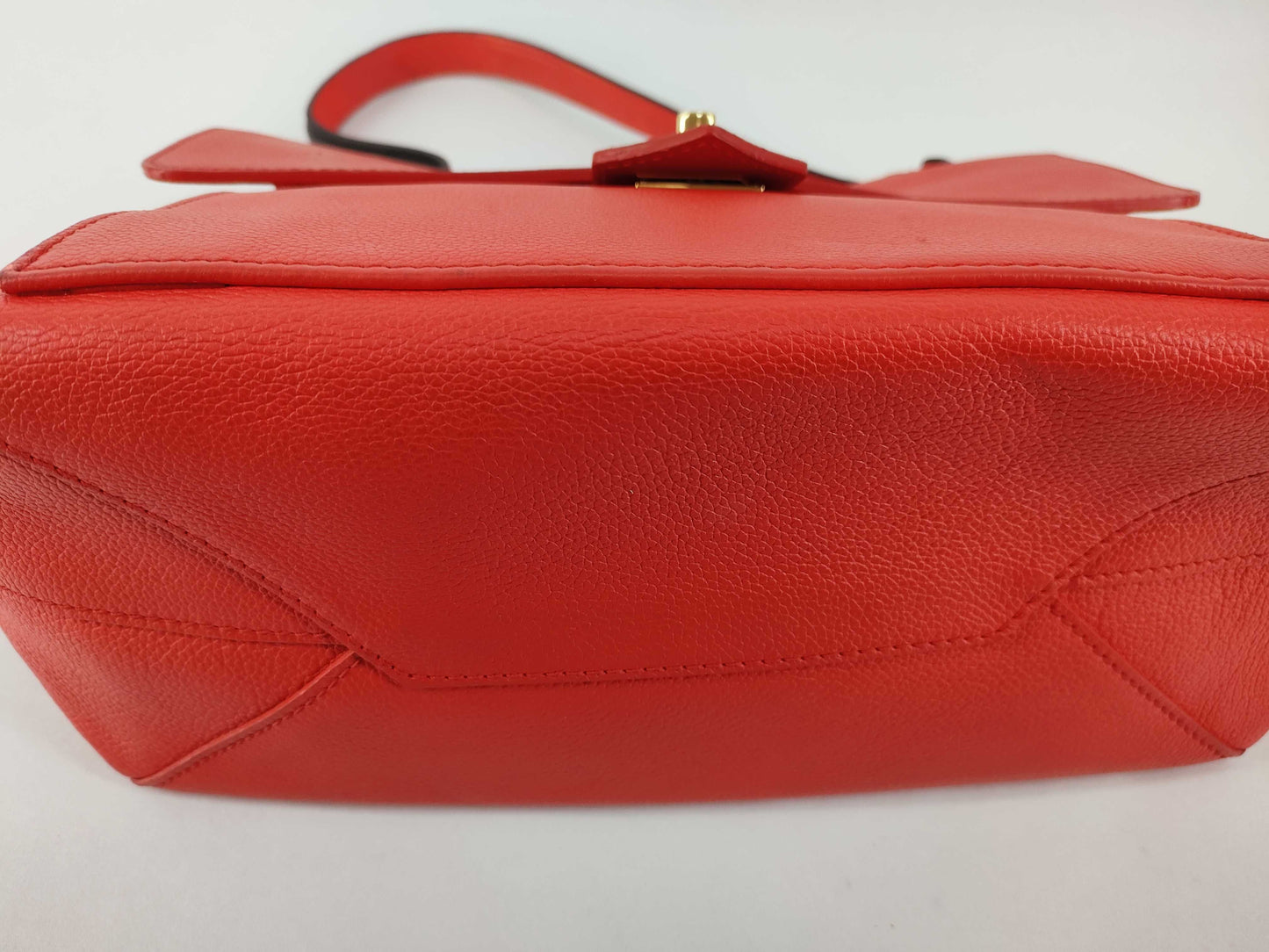 LOUIS VUITTON Unconfirmed Louis Vuitton Message Handbag Handbag
