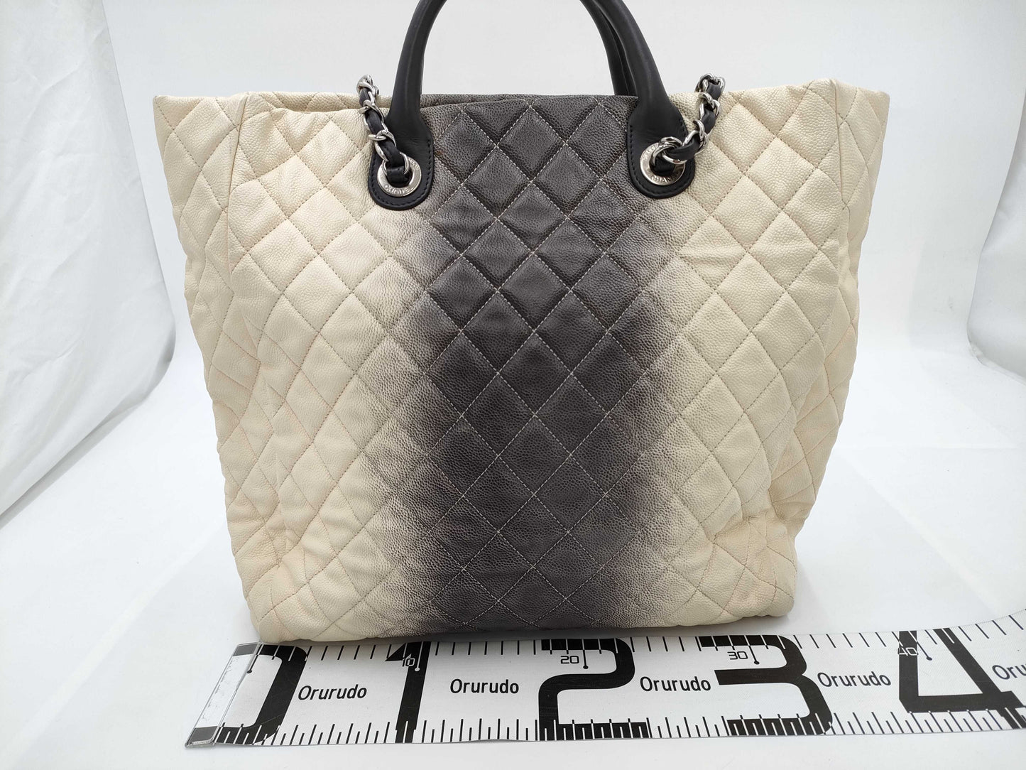CHANEL tote bag