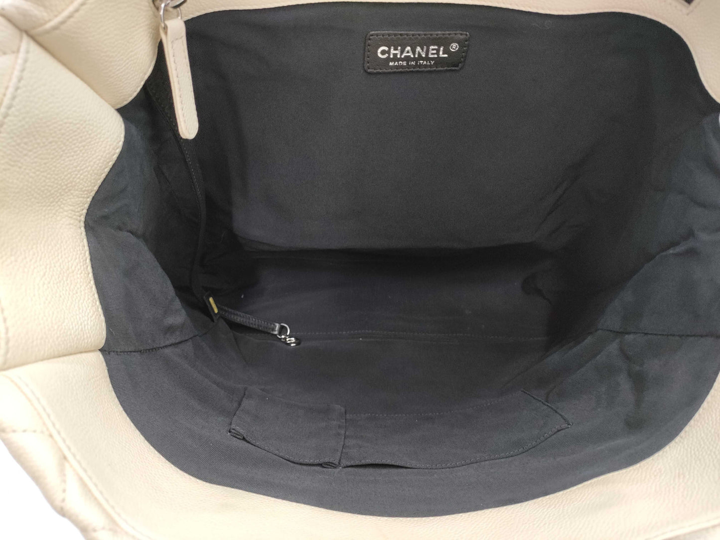 CHANEL tote bag