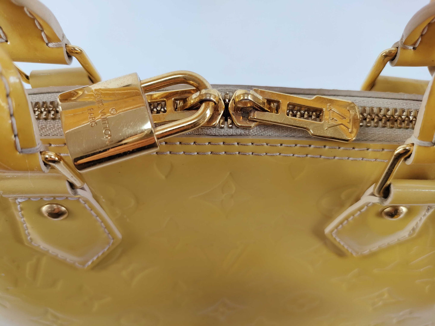 LOUIS VUITTON MB9103 Vernis Louis Vuitton Alma Shoulder Bag Handbag