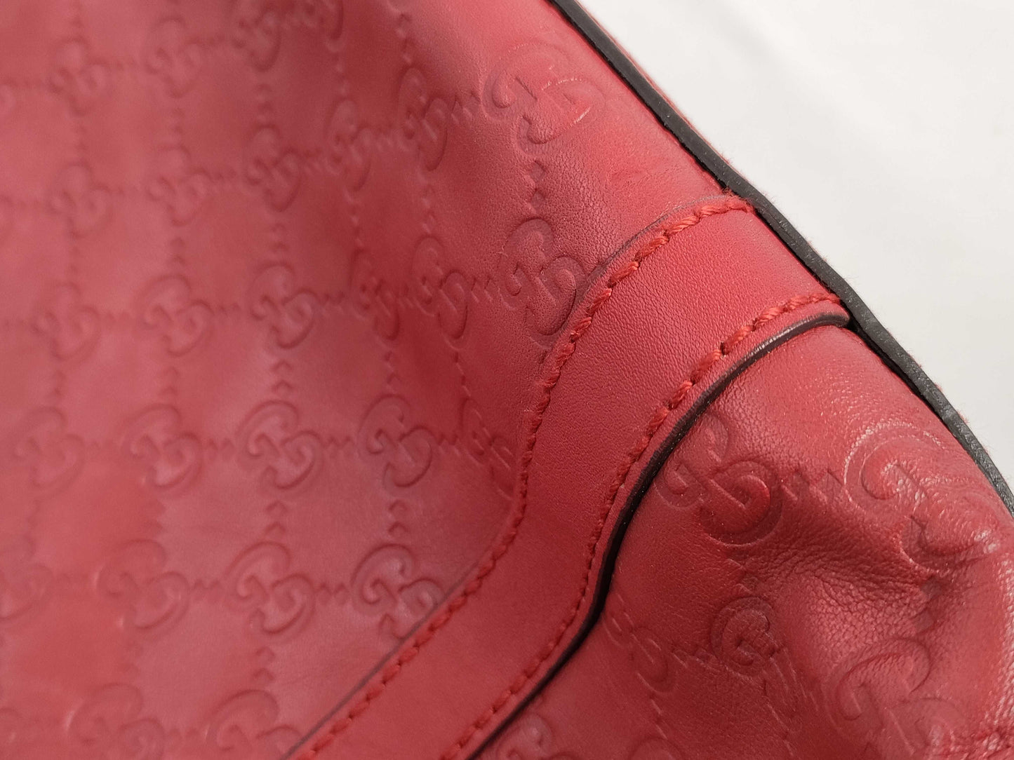 GUCCI Guccissima Tote Bag Micro Shimmer Leather GG Logo Red Tote Bag