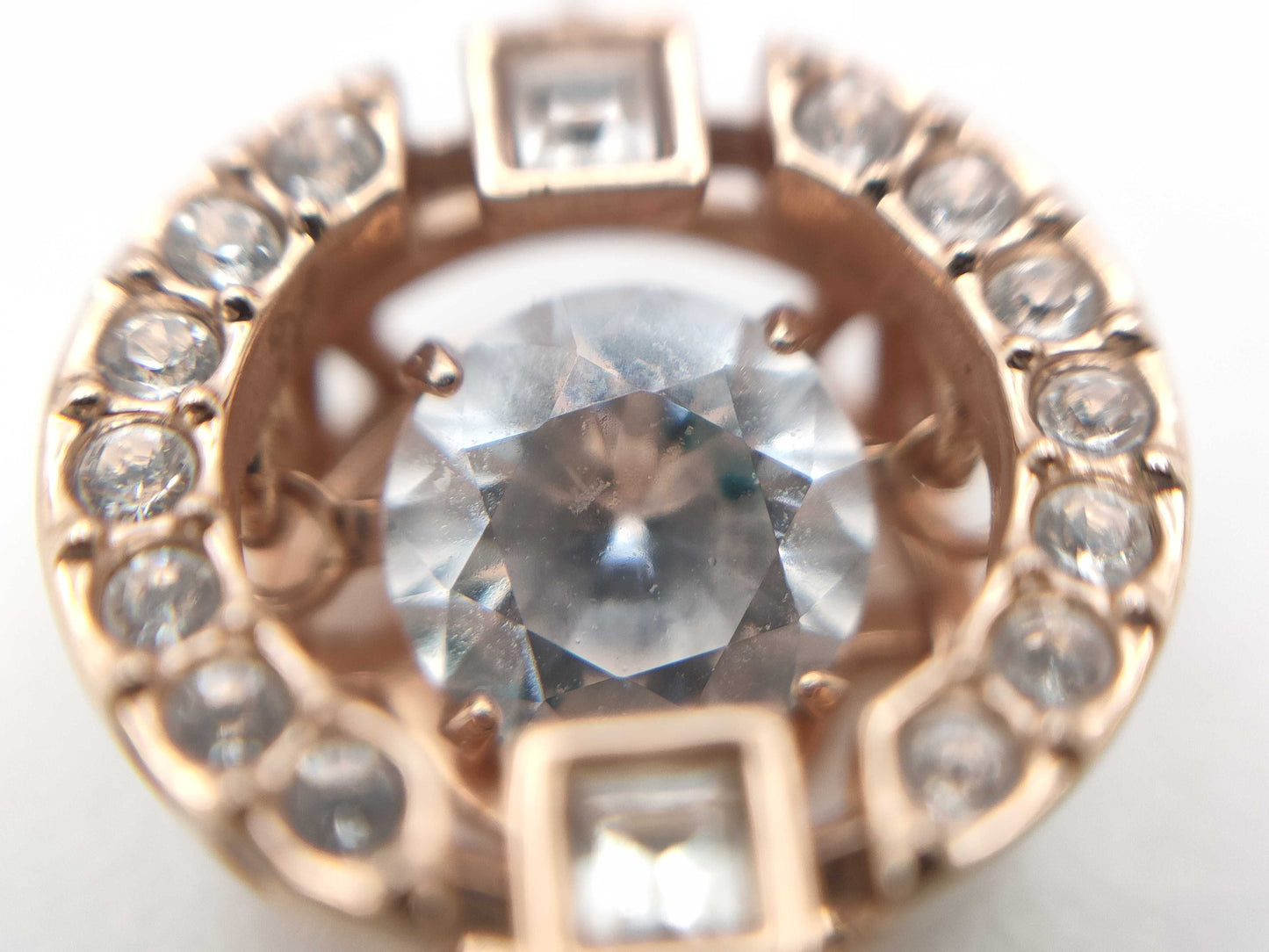 Transparent Stone METAL 0.9g Pendant Top