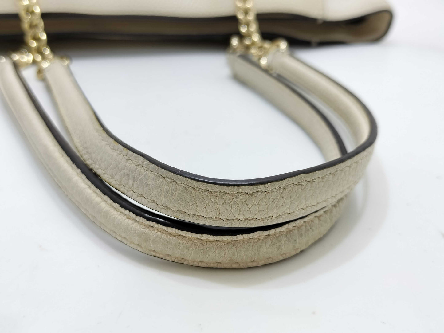 COACH White Turnlock Chain One-Shoulder Leather Tote Bag