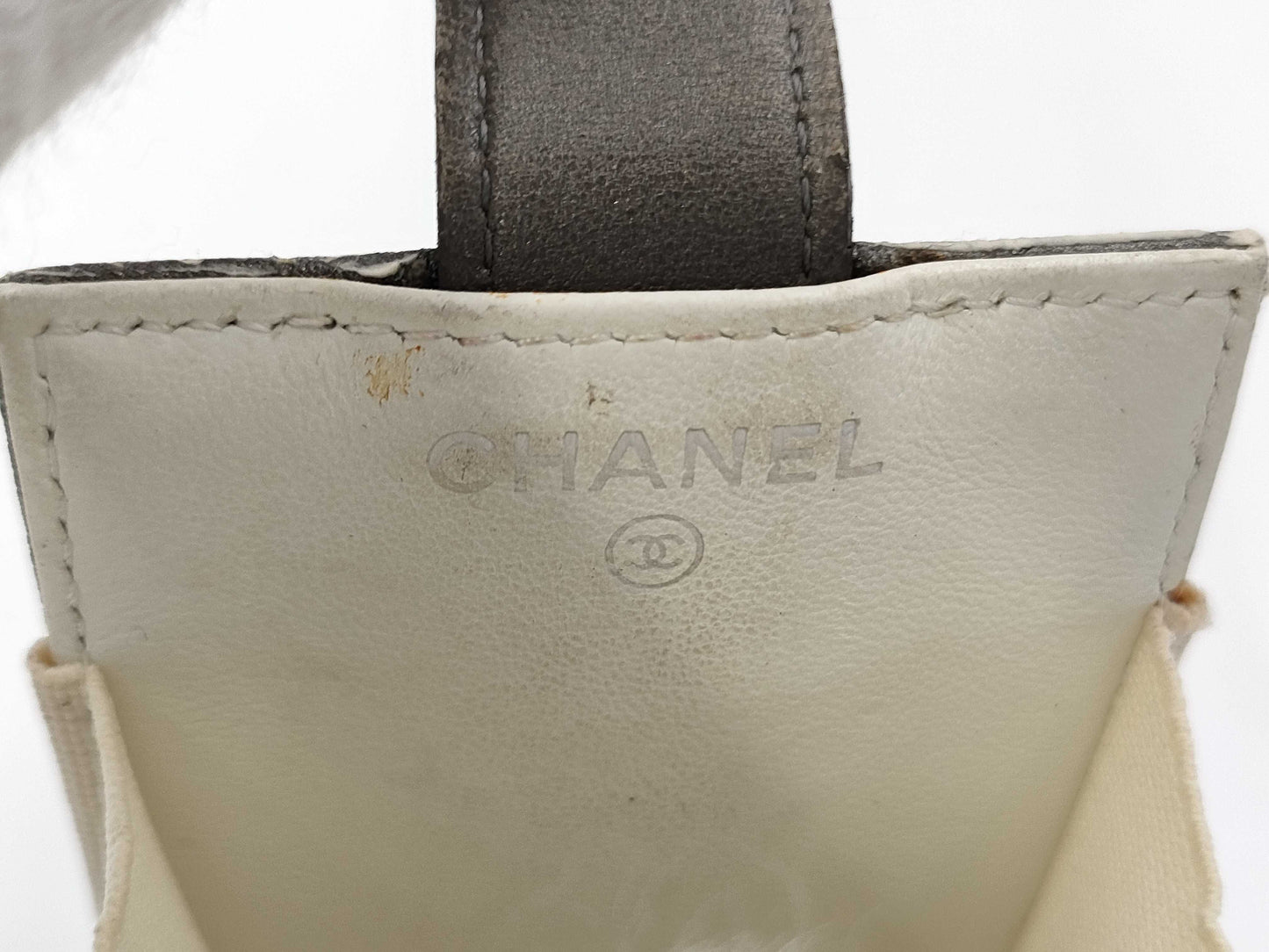 CHANEL CHANEL Mobile Phone Case Icon Silver Hardware/Chain Shoulder Other Accessories