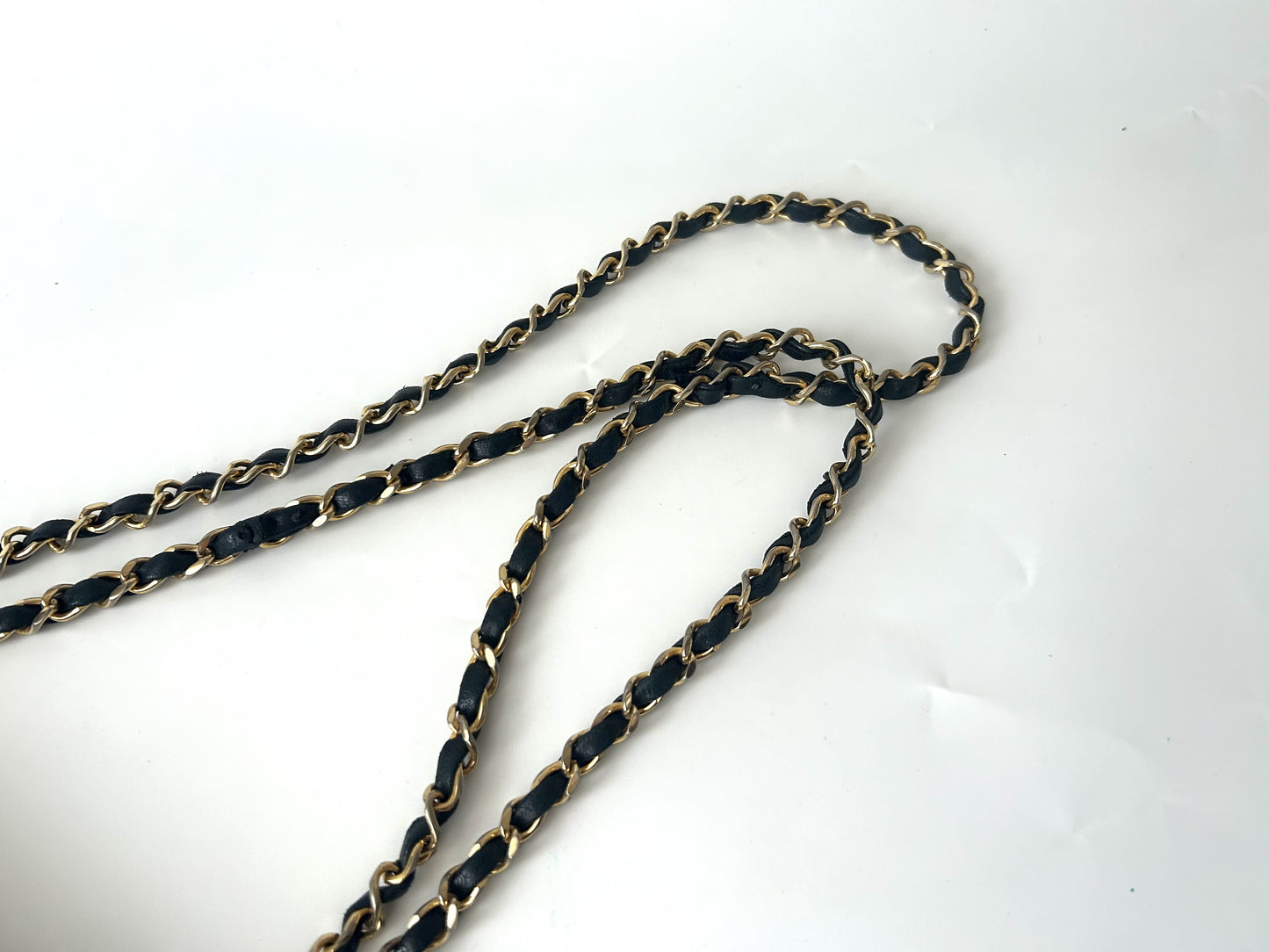 CHANEL Matelasse Chain Tote Bag