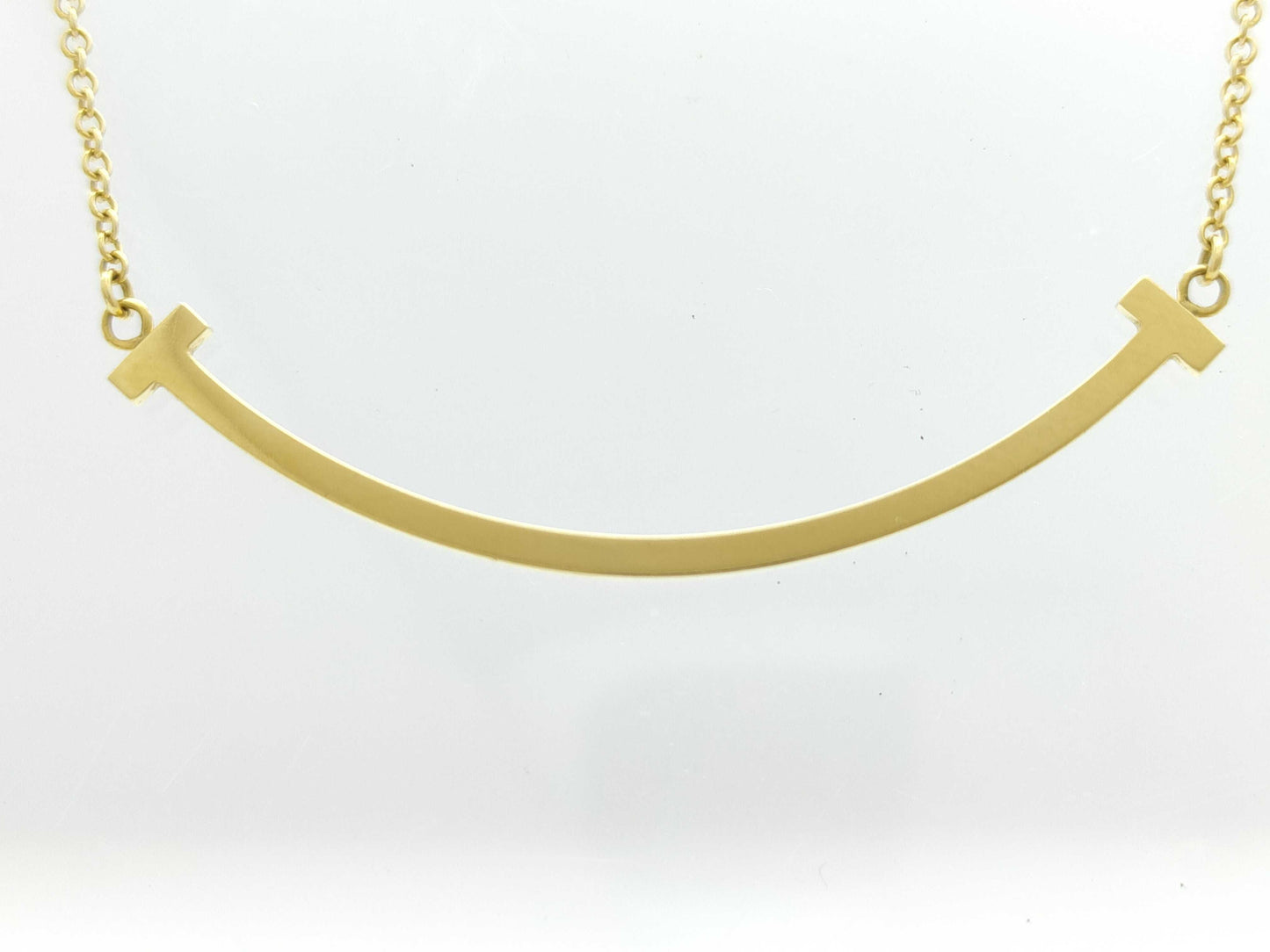 Tiffany & Co. T Smile Small Diamond Necklace in Yellow Gold and Au750, 2.3g
