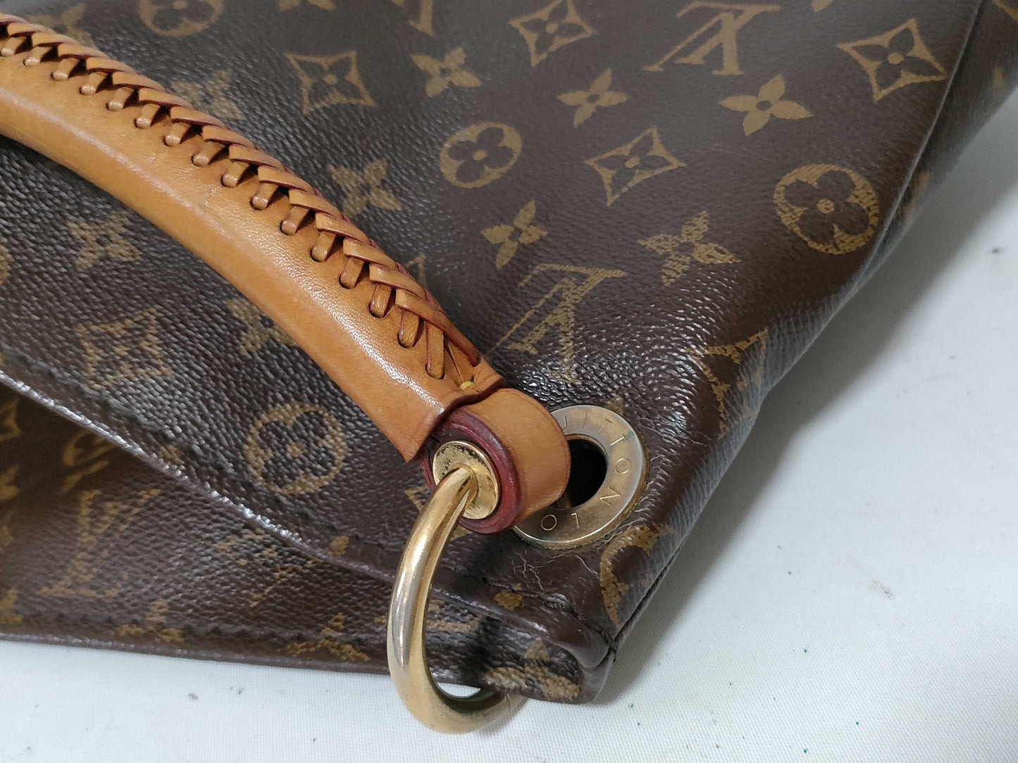 LOUIS VUITTON Monogram LV Artsy Charm Shoulder Bag
