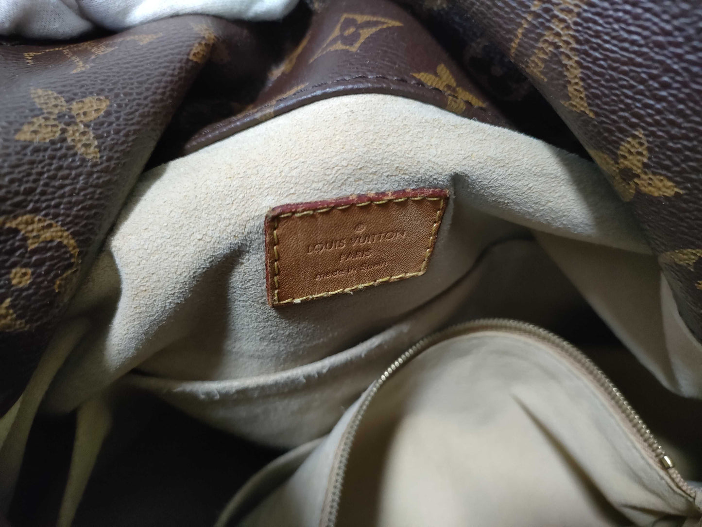LOUIS VUITTON Monogram LV Artsy Charm Shoulder Bag