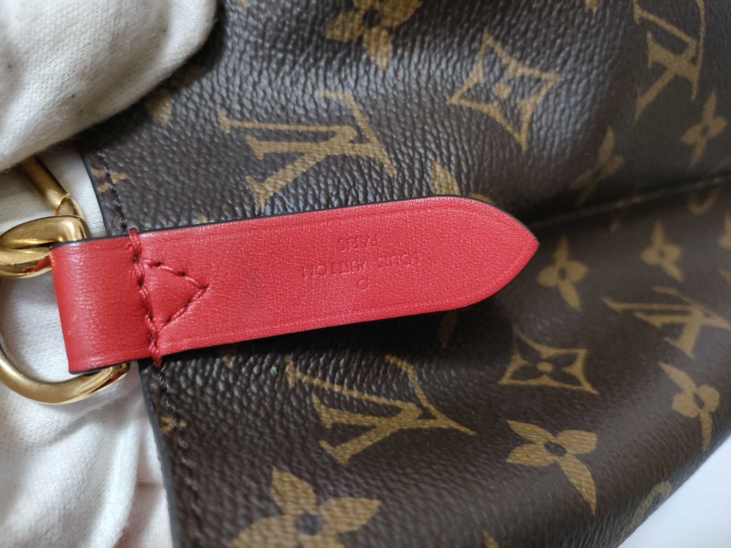 LOUIS VUITTON Monogram LV NeoNoe Cocorico M44021 Shoulder Bag