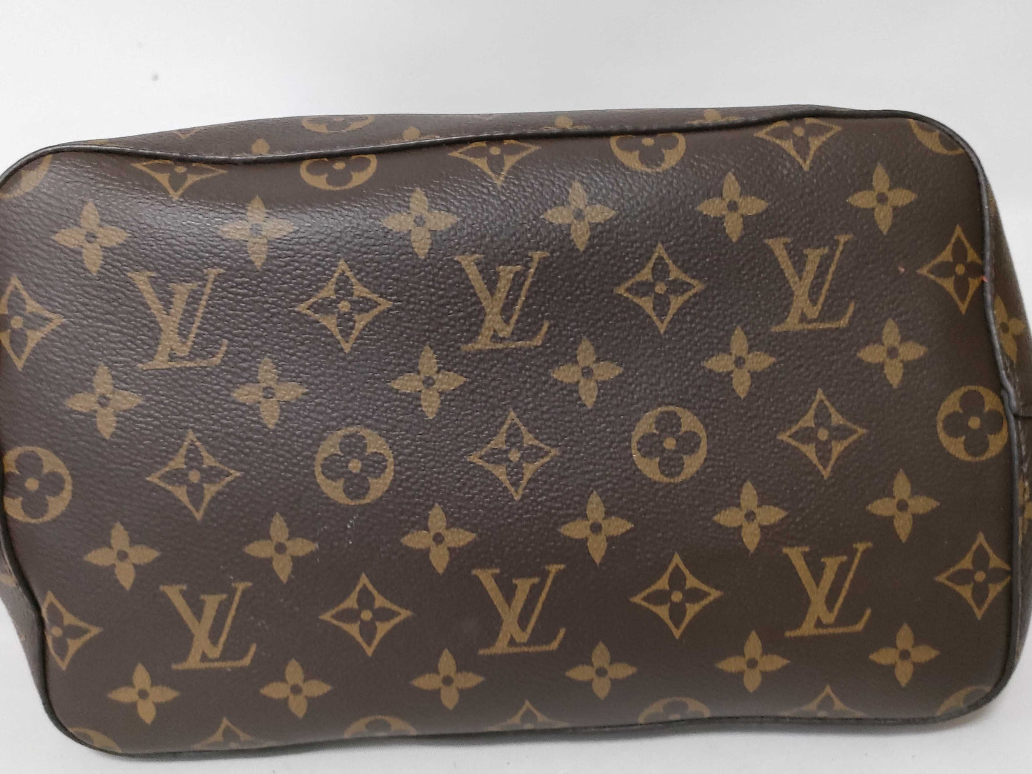 LOUIS VUITTON Monogram LV NeoNoe Cocorico M44021 Shoulder Bag
