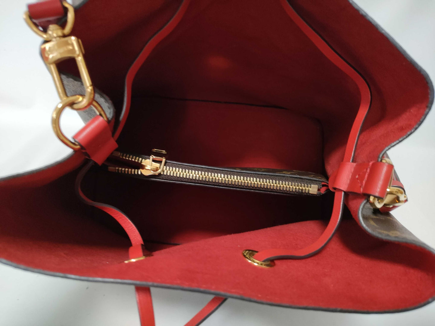 LOUIS VUITTON Monogram LV NeoNoe Cocorico M44021 Shoulder Bag