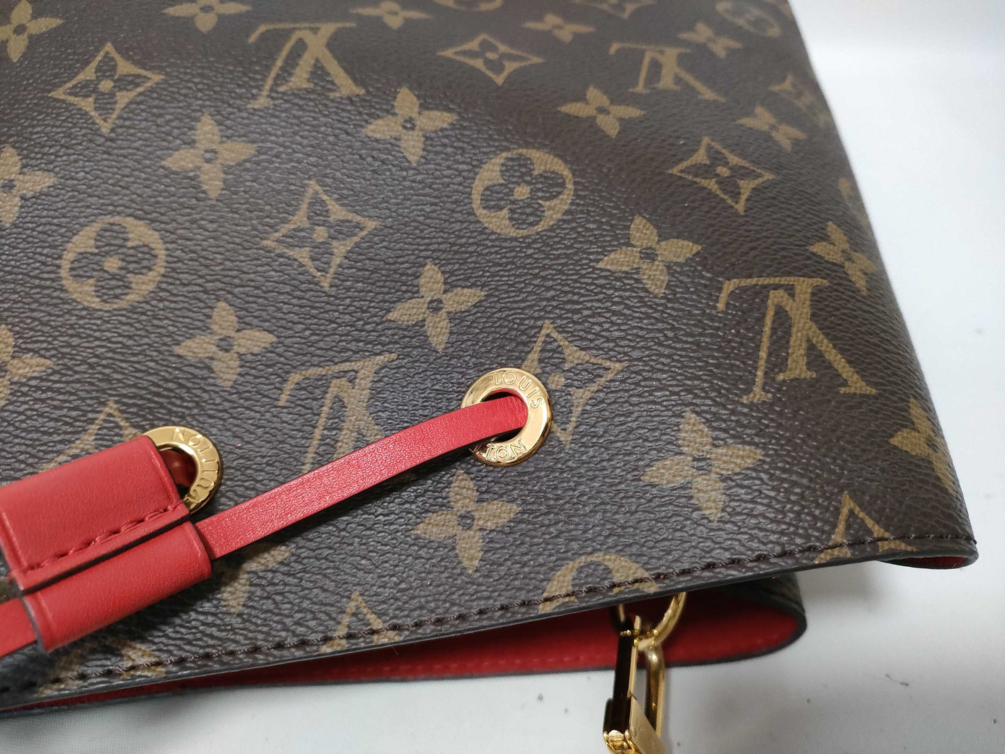 LOUIS VUITTON Monogram LV NeoNoe Cocorico M44021 Shoulder Bag