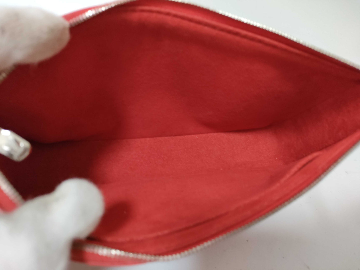 LOUIS VUITTON Epi Leather LV Pochette Accessoires Epi Shoulder Bag in Red with Silver Hardware