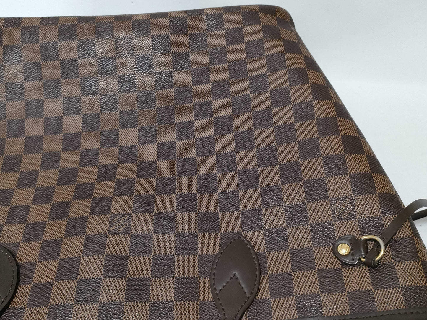 LOUIS VUITTON Damier LV Neverfull MM Damier Pouch Tote Bag