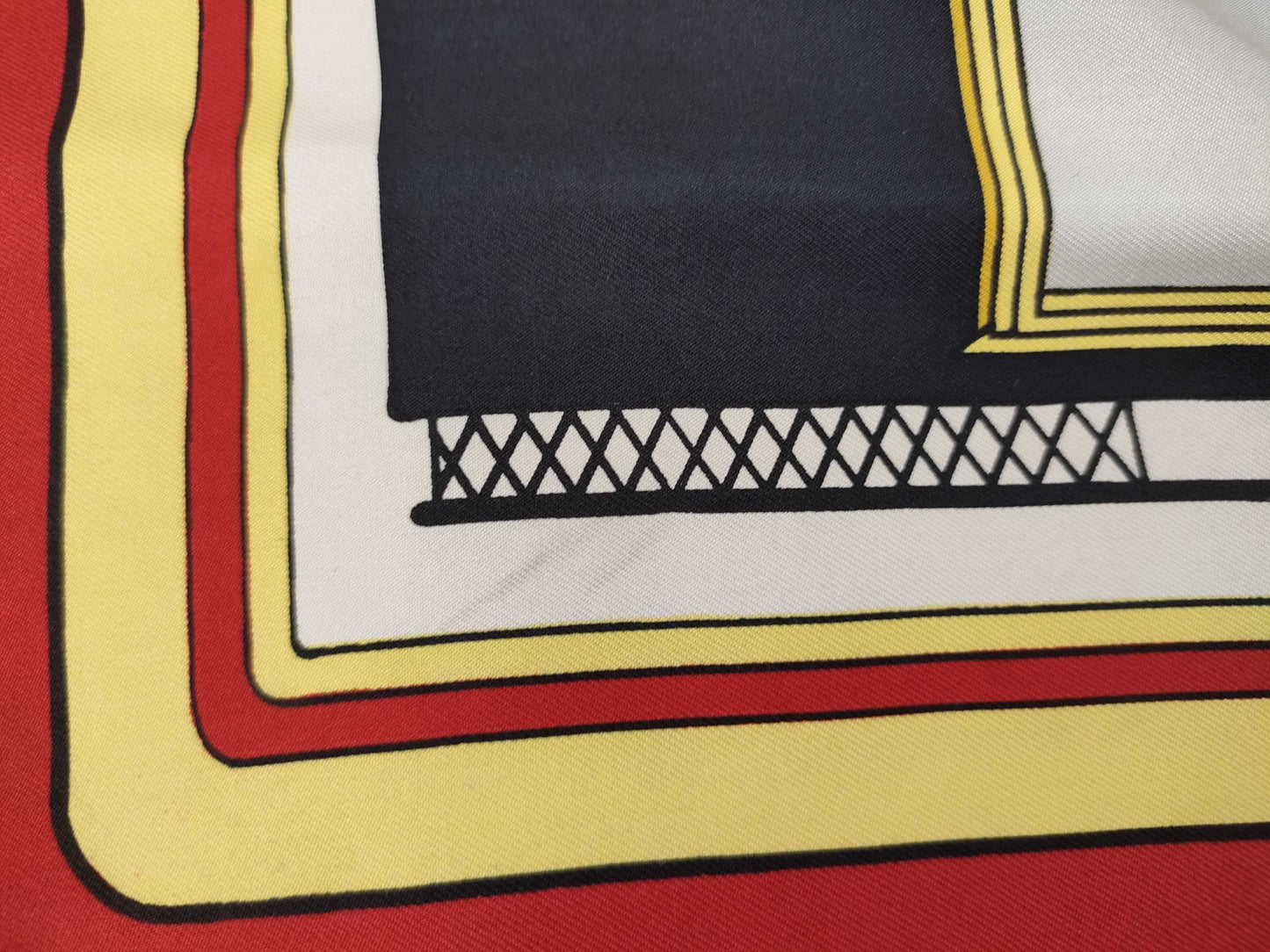 HERMES Carre HERMES Hermes Carre 90 LES COUPES Coupe Scarf