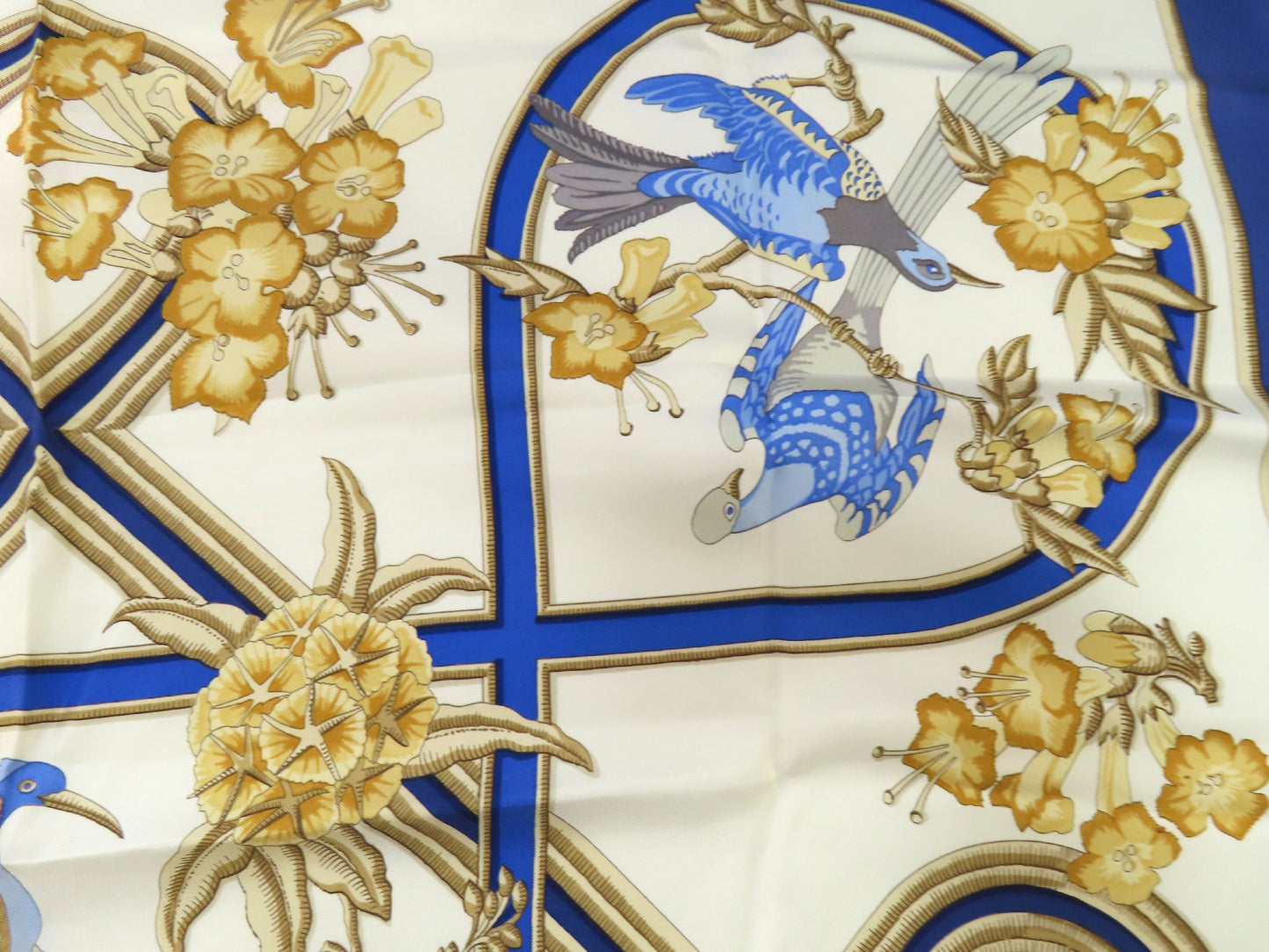 HERMES HERMES Carré 90 Caribbean Bird Scarf