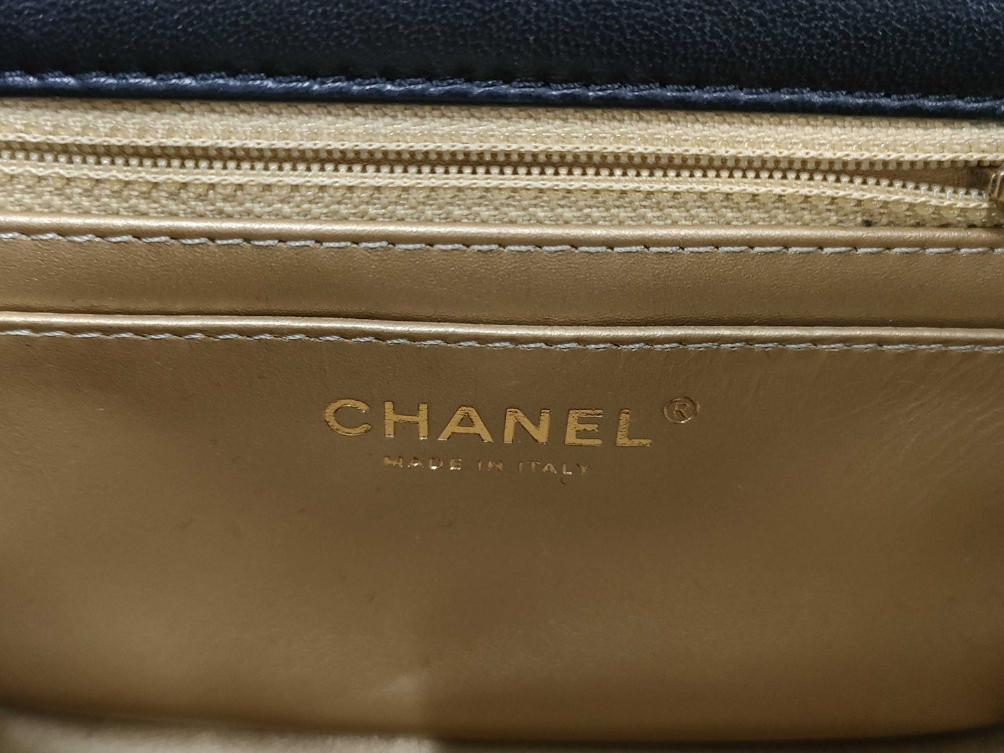 CHANEL CHANEL Mini Matelasse Lamb Chain Black Shoulder Bag